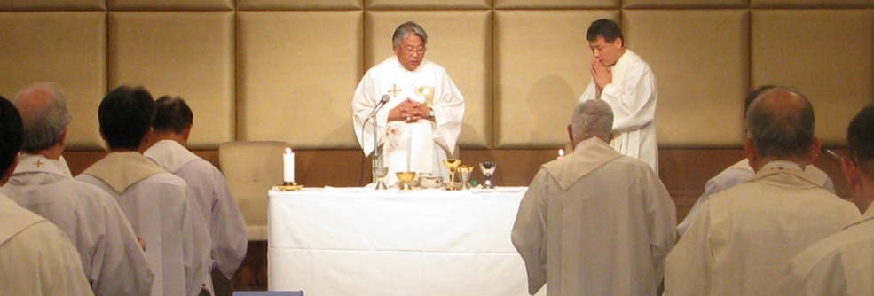 祈りを捧げる　カトリック　横浜司教区