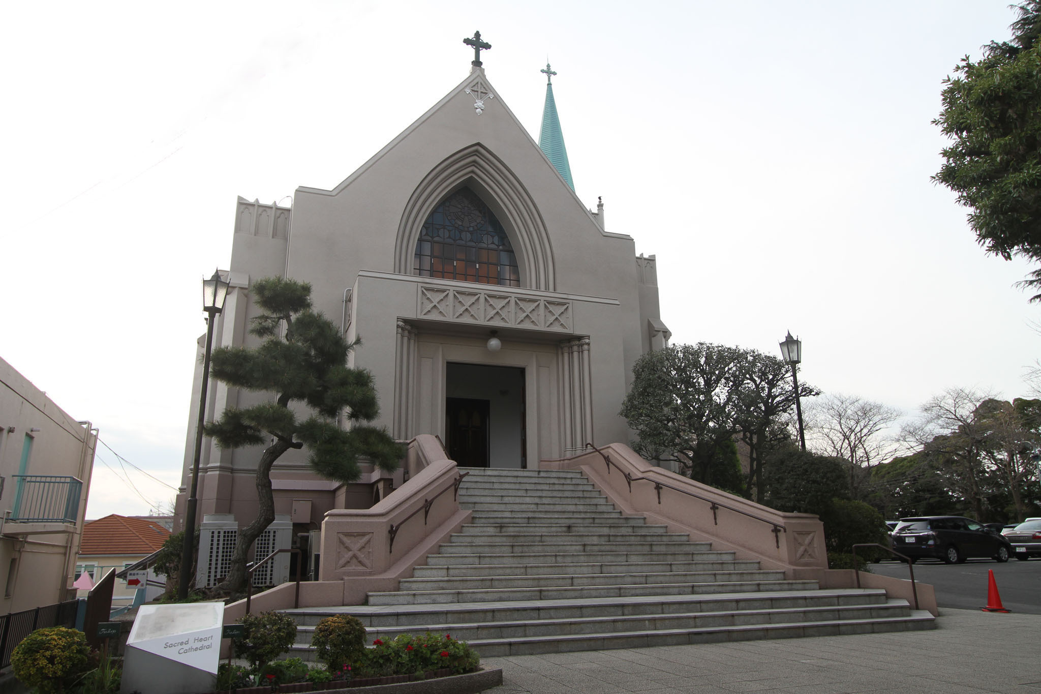 カトリック山手教会　カトリック横浜司教区